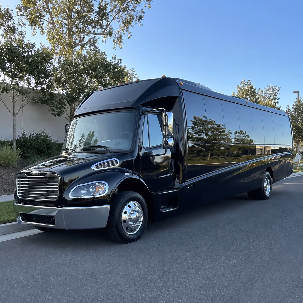 25 passenger minibus