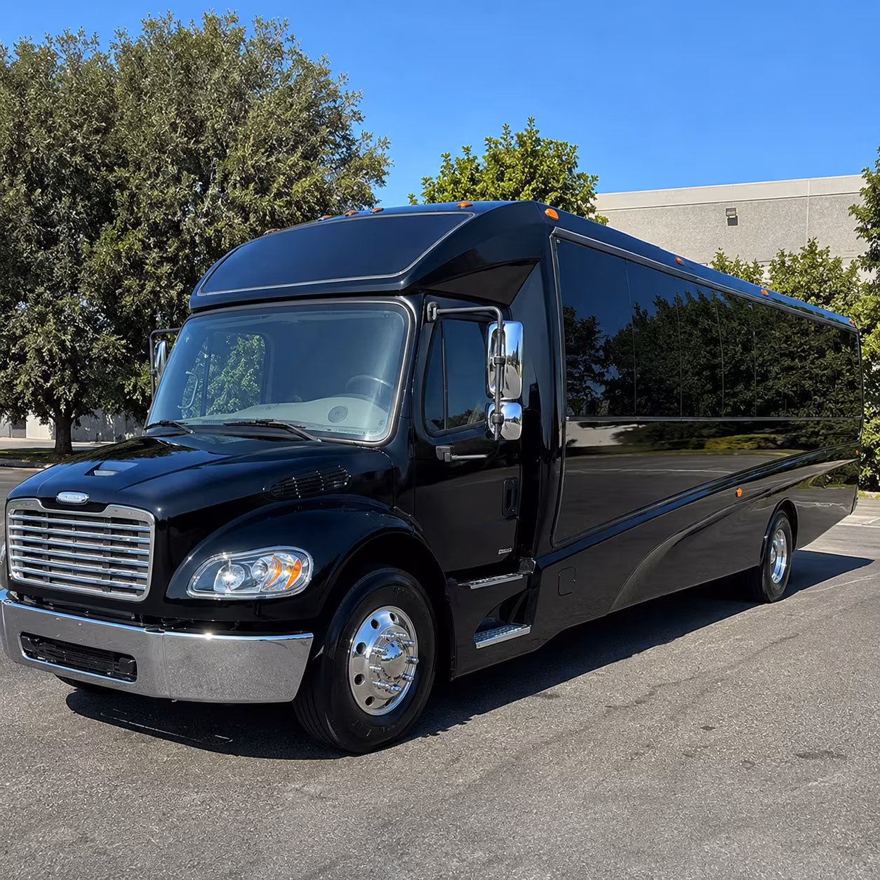 chapel hill 18 passenger minibus