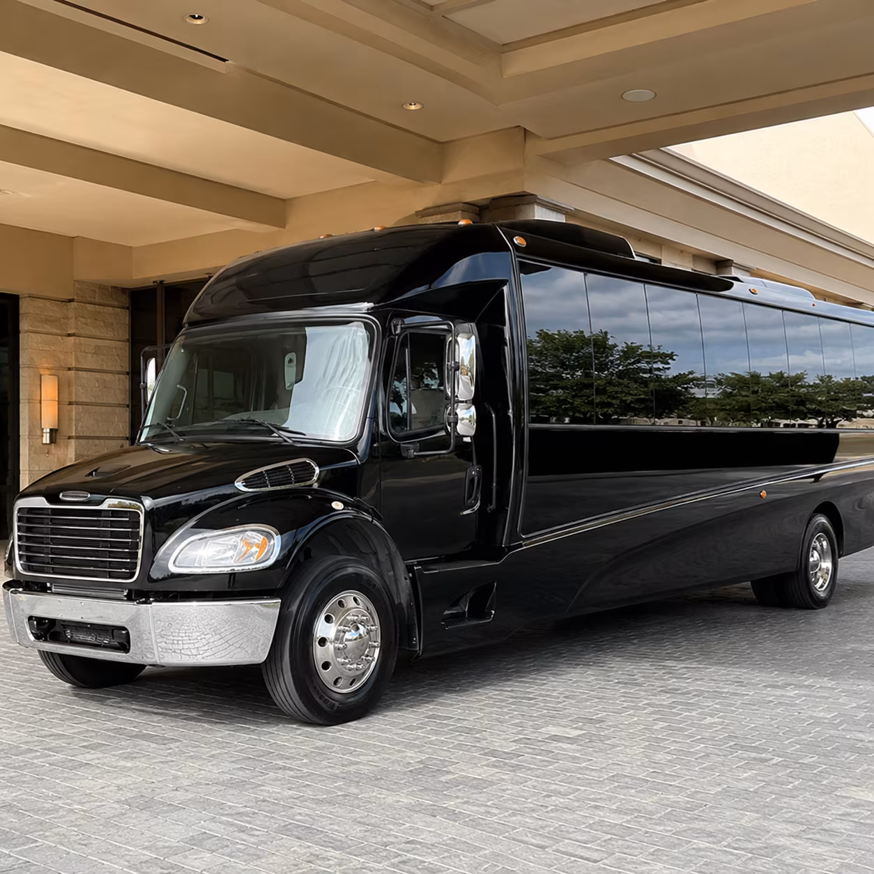 chapel hill 20 passenger minibus