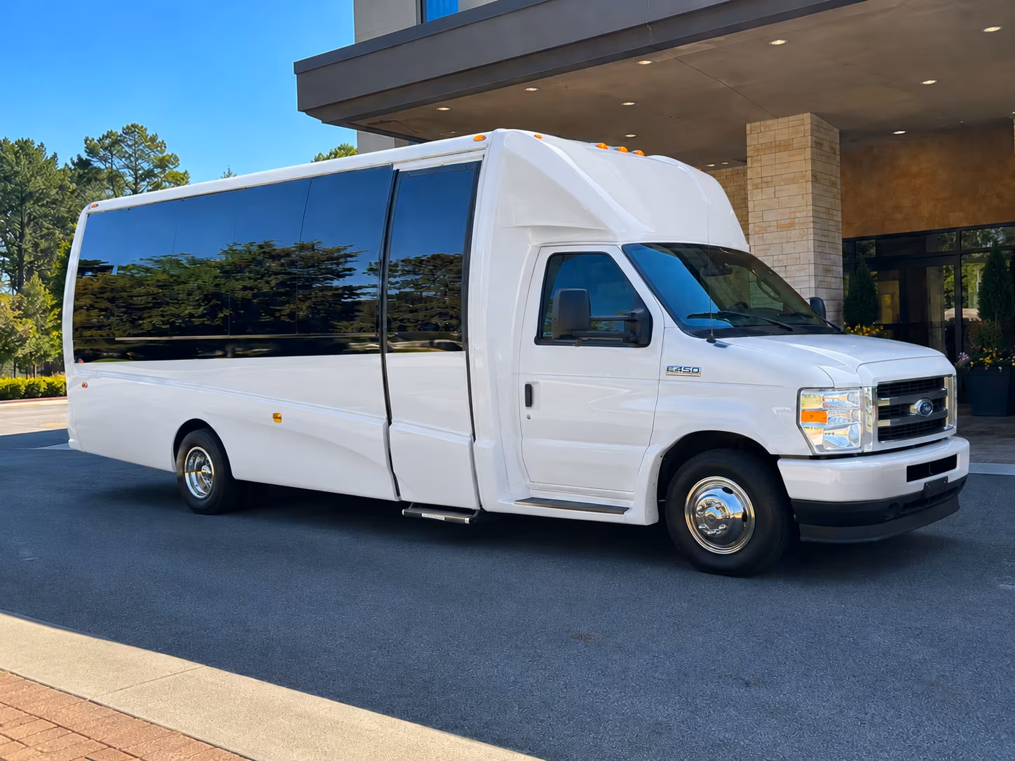 find the perfect transportation for your next corporate event 4