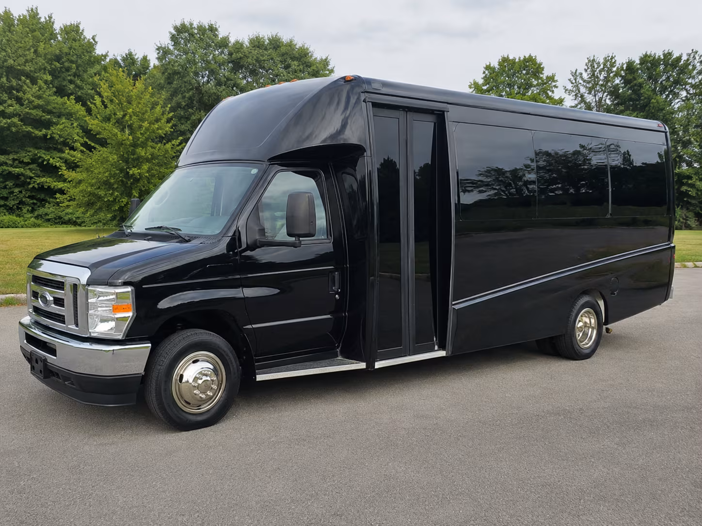 find the perfect transportation for your next prom 2