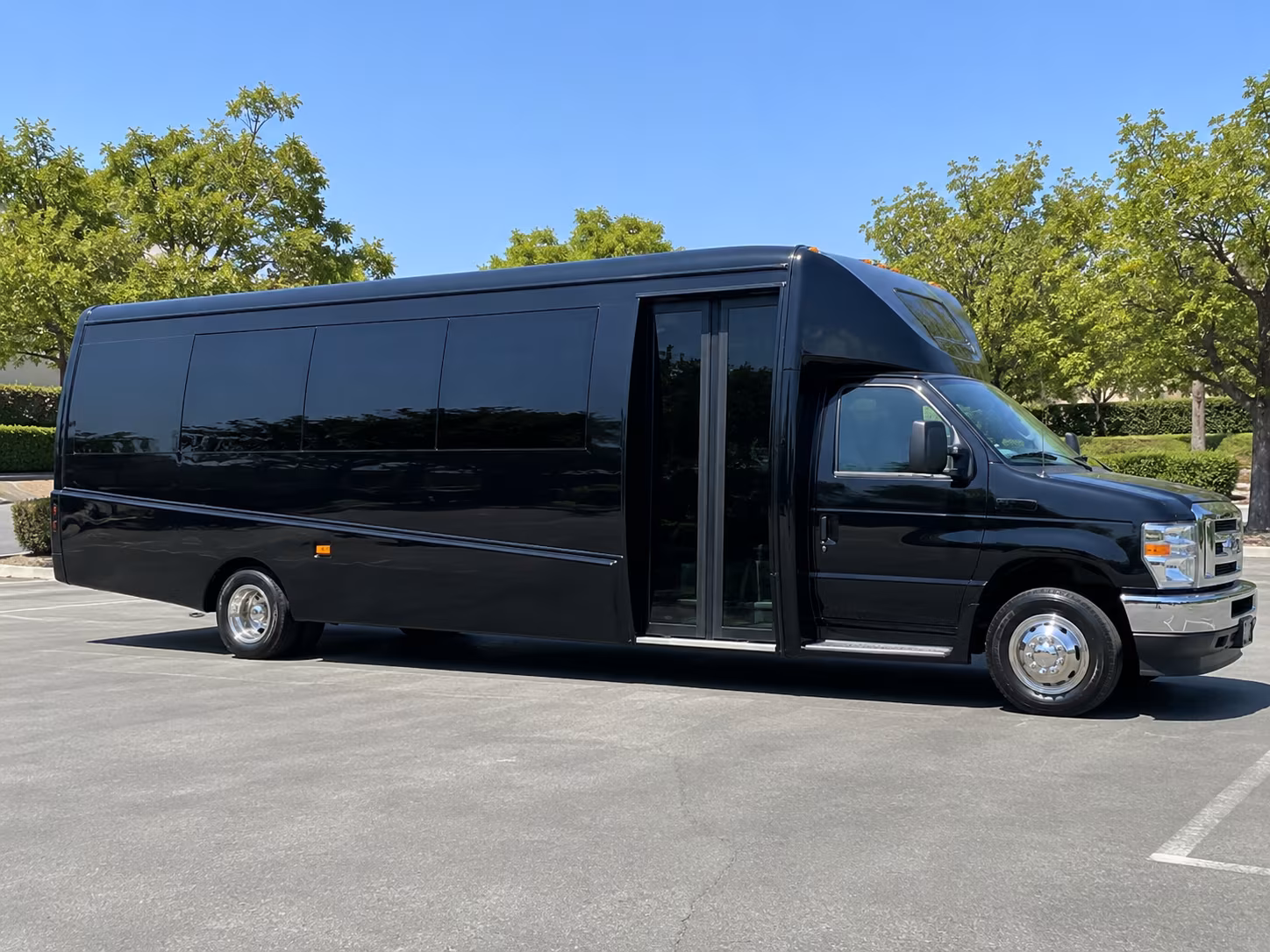 find the perfect transportation for your next prom 3
