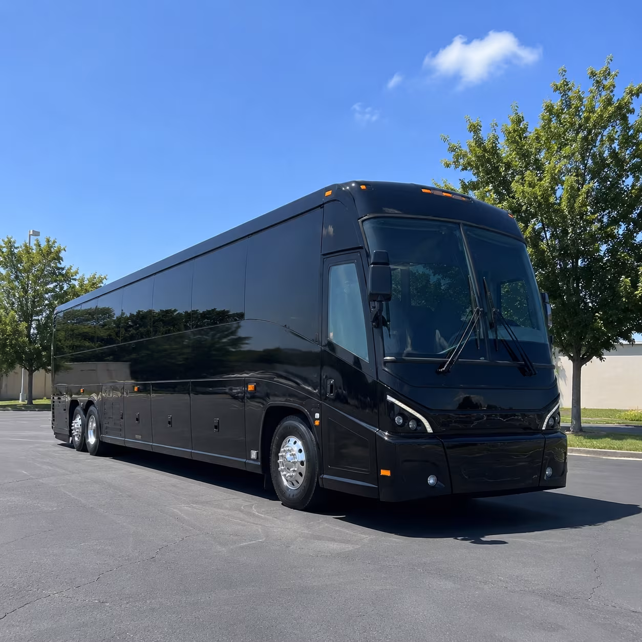 shuttle buses for unc and research triangle corporate groups flying out of rdu
